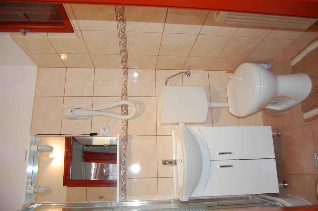 Zach Klara Utcai Apartman Visegrad Exterior photo