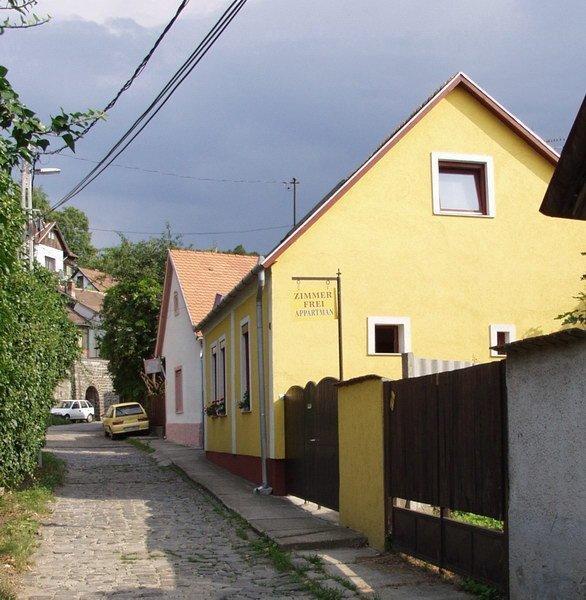 Zach Klara Utcai Apartman Visegrad Exterior photo